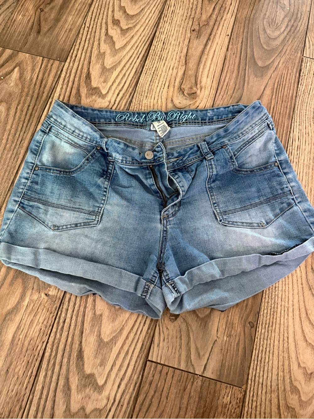 Light Blue Denim Roll-Cuff Women's Shorts